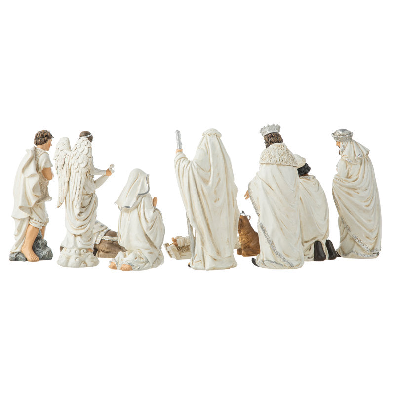 Nativity scene 12 pieces complete set