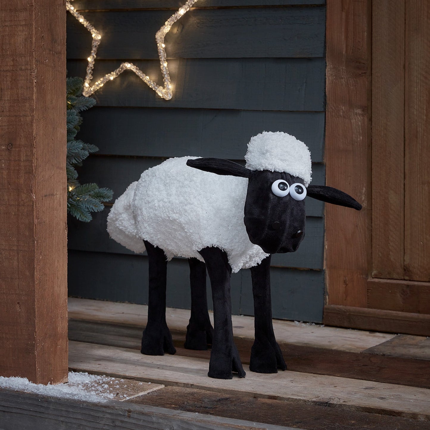 Illuminated Black Sheep Christmas Figure (Shaun the Sheep)