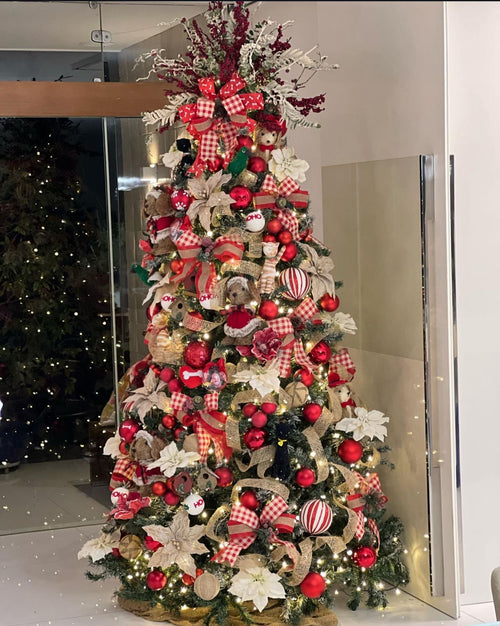Christmas Tree + 360Âș Luxury Flower Decoration Included - 3 Meters