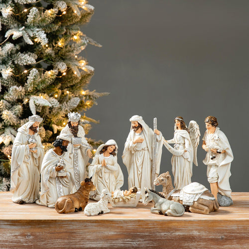 Nativity scene 12 pieces complete set