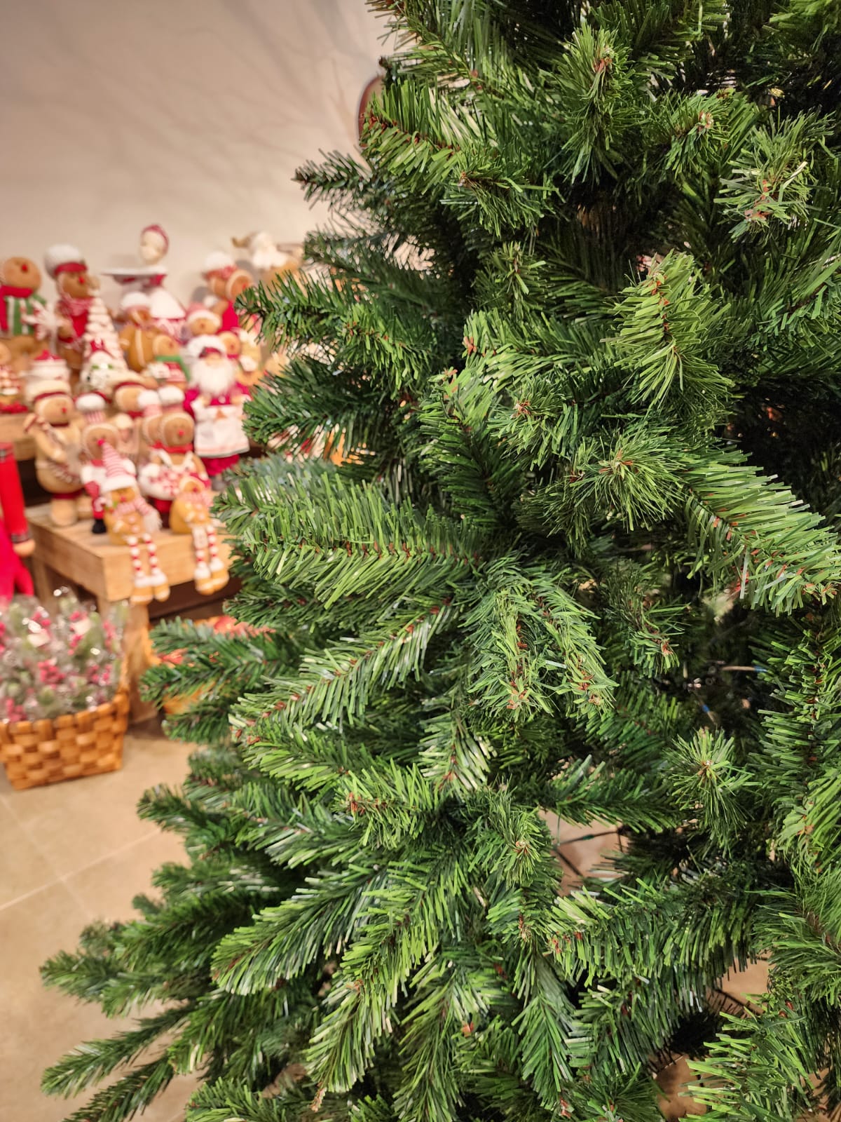 NEW IMPERIAL TREE 858 BRANCHES 2.10CM