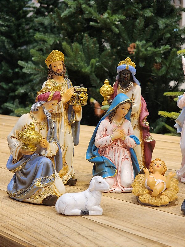 LUXURY RESIN NATIVITY SCENE 11 PCS - 20CM