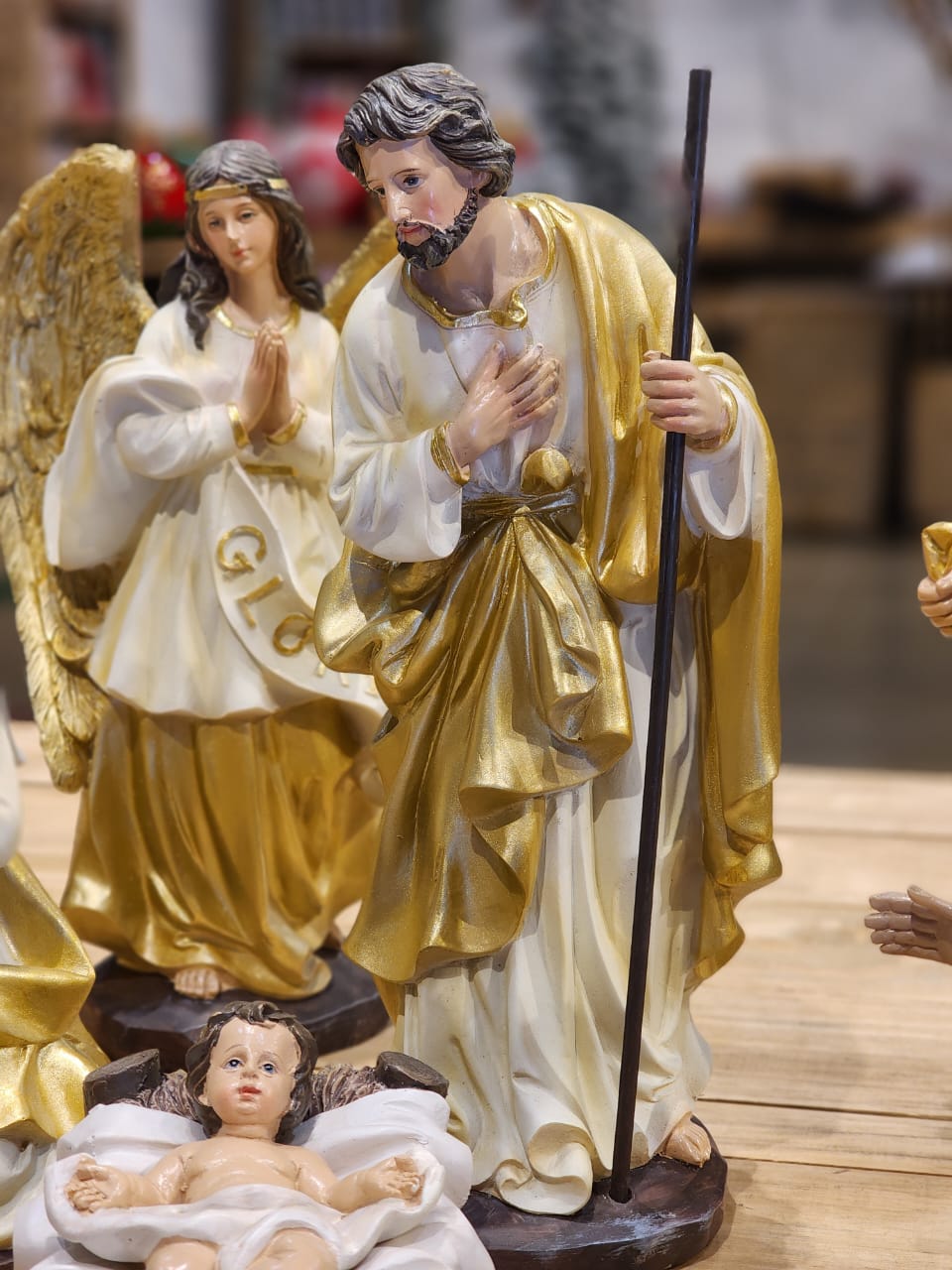 11-Piece Resin Nativity Scene, Luxury Gold