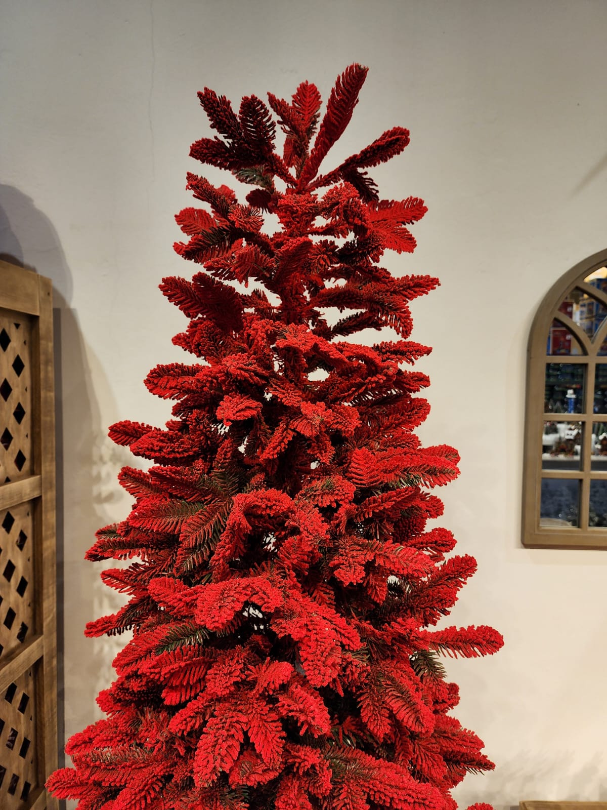 ATHENAS RED PINE TREE 810 BRANCHES 2.10CM