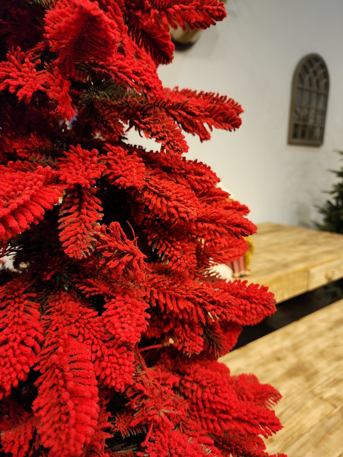 ATHENAS RED PINE TREE 810 BRANCHES 2.10CM