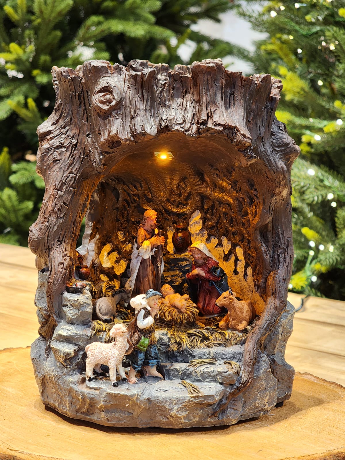 NATIVITY SCENE IN THE STONE WITH LIGHT CHRISTMAS VILLAGE SCENE