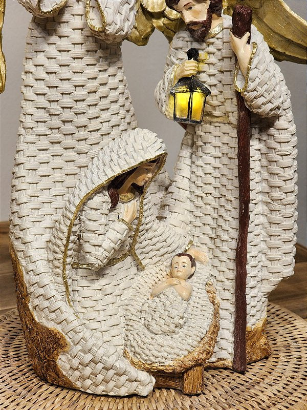 HOLY FAMILY WHITE RESIN WITH LED