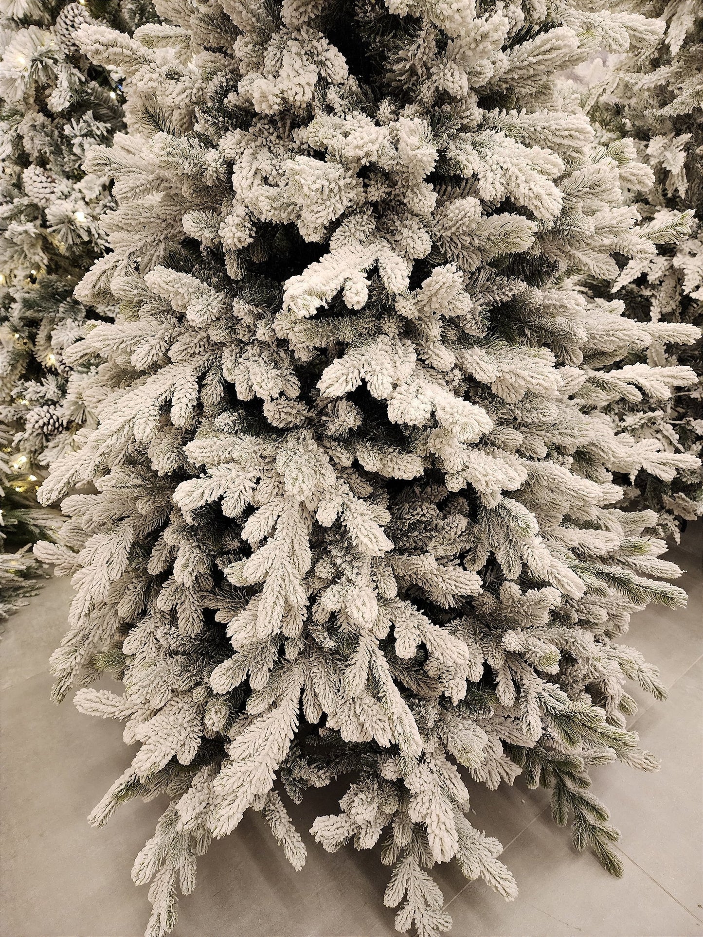 CANCUN SNOWY TREE 1524 BRANCHES 2.10CM
