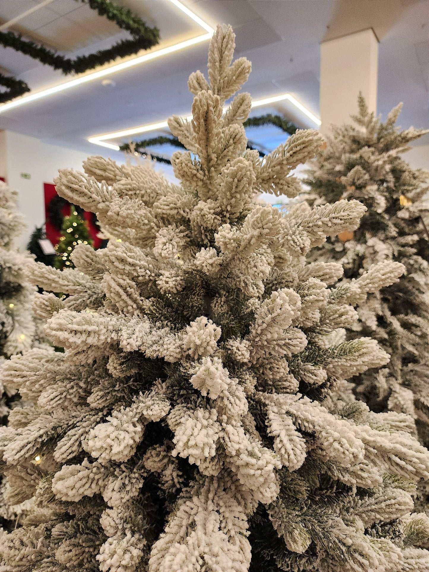CANCUN SNOWY TREE 1524 BRANCHES 2.10CM