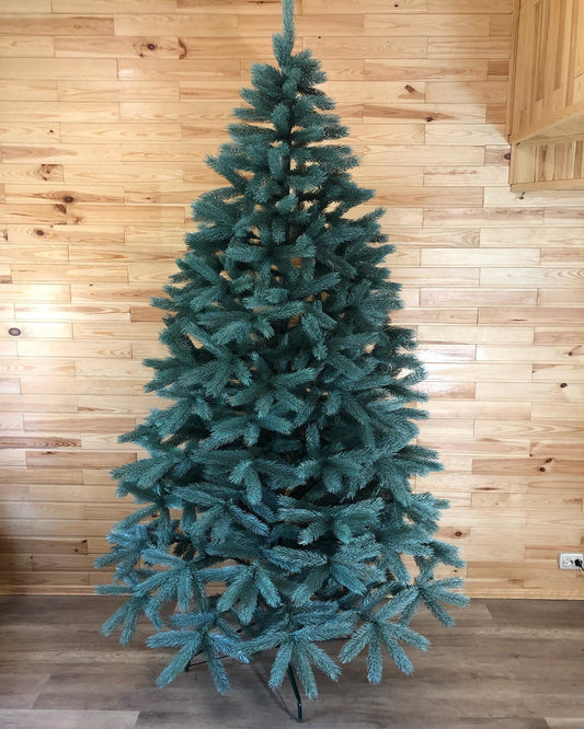 REALISTIC SNOWY PINE TREE