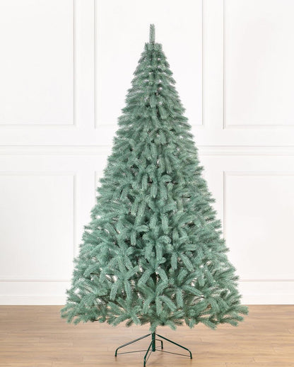 Traditional Pine Christmas Tree