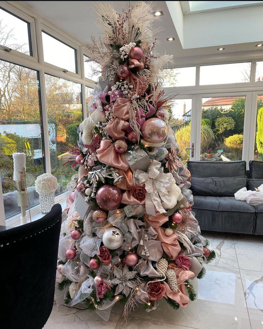 Christmas Tree + 360º Luxury Rose Decoration Included - 2.40 Meters