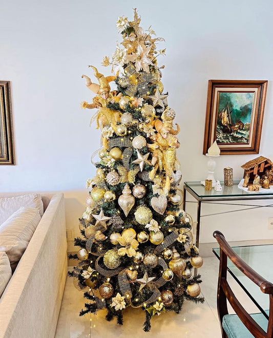 Christmas Tree + 360º Gold Decoration Included - 1.80 Meters
