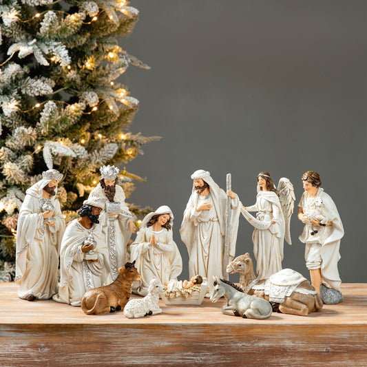 Nativity scene 12 pieces complete set