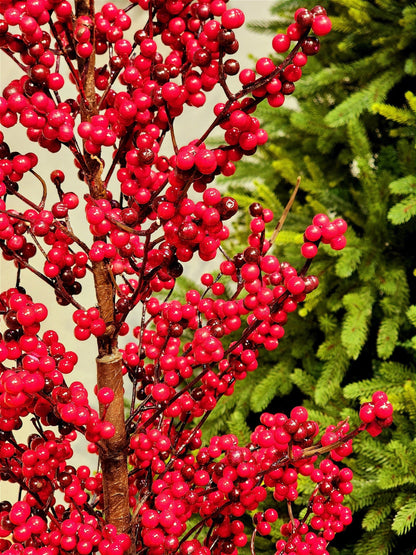 TREE WITH BERRY IN 1.30CM METAL VASE