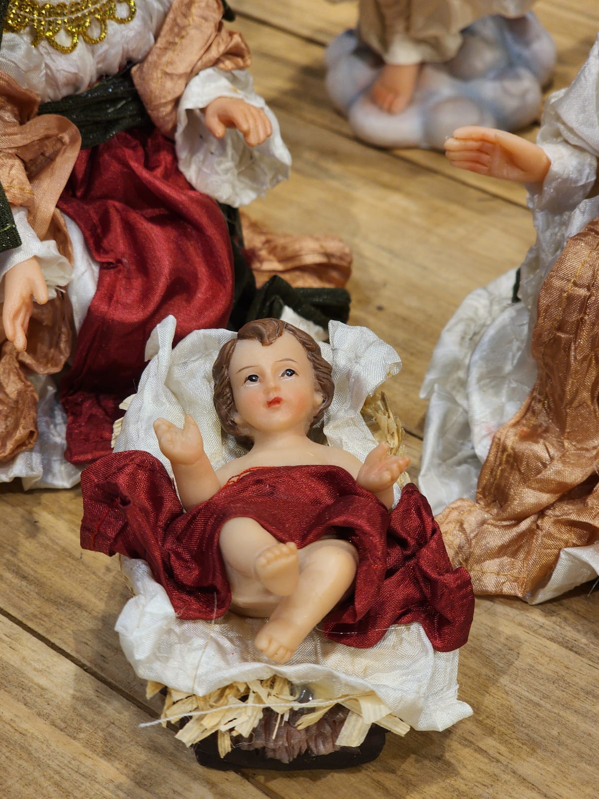 LUXURY FABRIC NATIVITY SCENE 11 PCS - 20CM