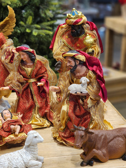 RESIN NATIVITY SCENE WITH LUXURY FABRIC 11 PCS | Promotion only sizes 28 and 36cm