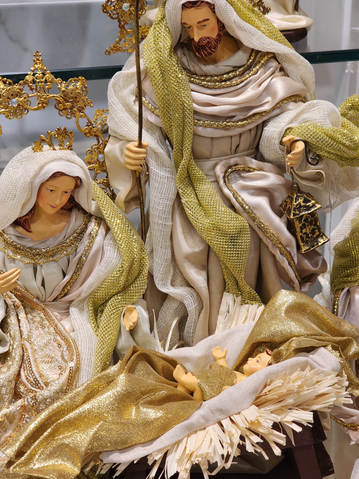 HOLY FAMILY CHAMPAGNE AND GOLD
