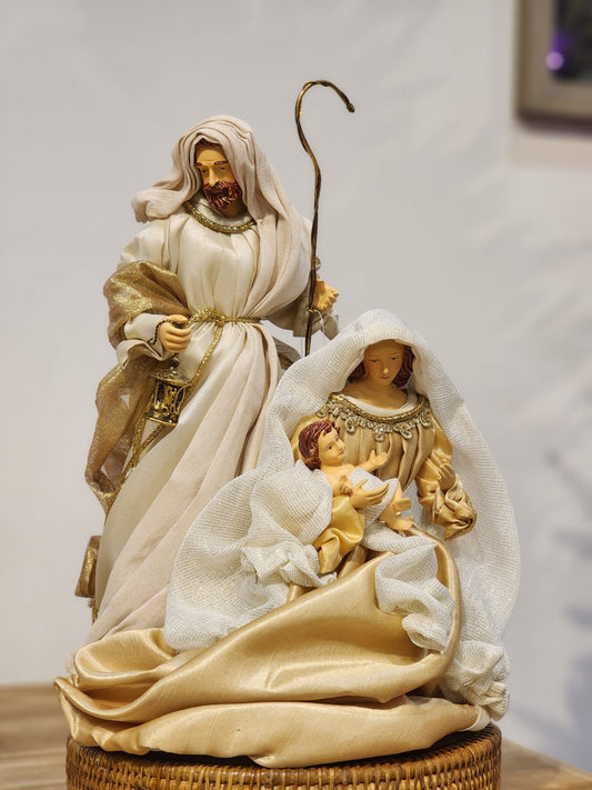 HOLY FAMILY LUXURY