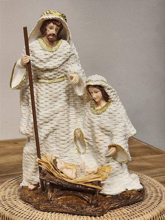 HOLY FAMILY IN WHITE RESIN