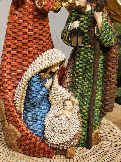 HOLY FAMILY COLORED IN RESIN WITH LED