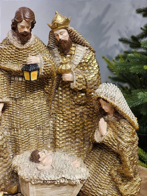 GOLDEN RESIN NATIVITY SCENE