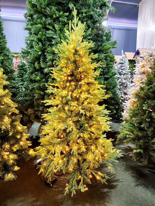 SUPER REALISTIC NIAGRA PINE TREE 2068 BRANCHES WITH 750 WARM LEDS 2.40CM