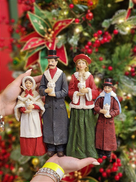 RED AND GREEN CORAL FAMILY IN RESIN 27.5CM